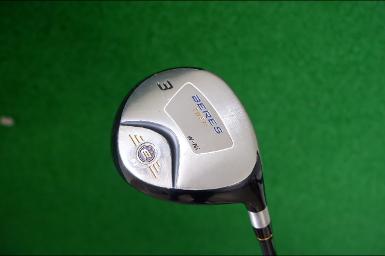 Fairway 3 14 องศา HONMA BERES W-NI TW911 ก้าน ARMRQ B62 2 ดาว FLEX S